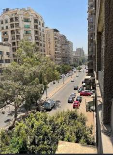 بالبطل احمد مكتب مكيف210 متر للايجار