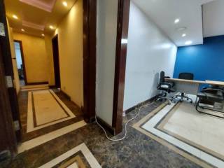 مكتب للايجار 140 متر مفروش و مكيف بالدقي