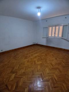 مكتب 4غرف 240م للايجار في ش محي الدين الرءيسي