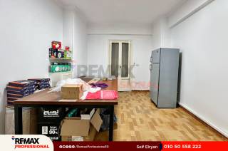 مكتب إدارى للايجار 90 متر لوران شارع ابو قير