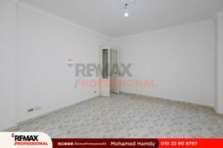 شقة للبيع 200 متر مبانى لوران طريق الجيش