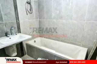 شقة للبيع 150 متر سموحة ش جامعه فاروس عمارات سوميد