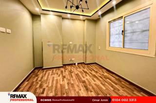 شقة للبيع 200 متر ستانلي خطوات من البحر