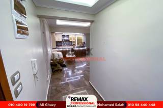 شقة للبيع 225 متر بستانلي شارع الكنيسة الإنجليزية