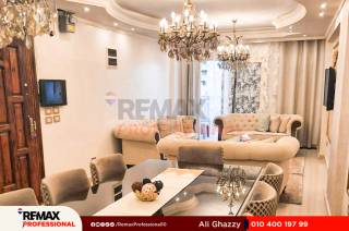 شقة للبيع 165 متر السرايا ش عبد السلام عارف