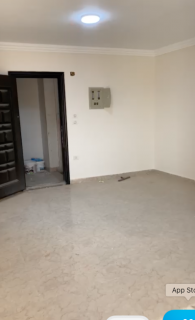 مكتب مفروش لقطة بمعني الكلمة 8500ج شارع ترسا الرئي