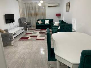 شقة مفروشة الترالوكس الحى الثامن الشيخ زايد25 الف