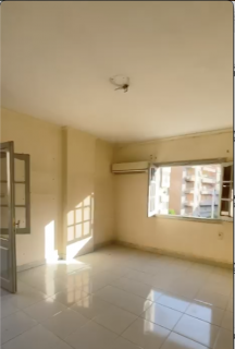 مكتب مفروش لقطة بمعني الكلمة 8500ج شارع ترسا الرئي