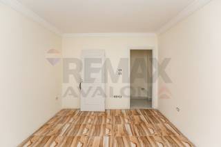 شقة للبيع 200 متر جليم ش ابو قير الرئيسي