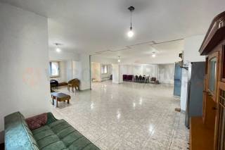 ميزان للبيع 221 متر لوران ش الاقبال