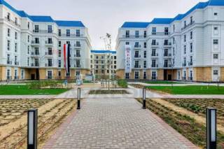 شقه للبيع العلمين الحى اللاتينى 135 م