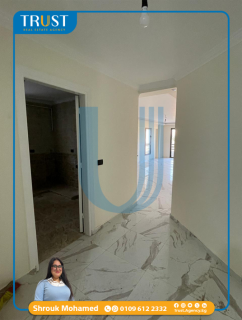 شقة 165م للبيع سموحة كومباوند ايست تاورز