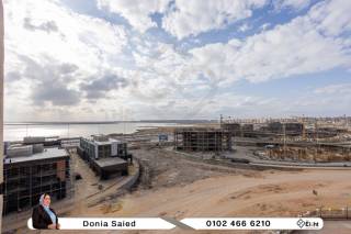 شقة للإيجار 181 متر حي صوارى بفيو مباشر على البحيرة