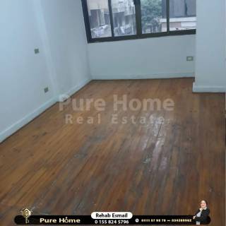 شقة للبيع سان ستيفانو خطوات من الترام