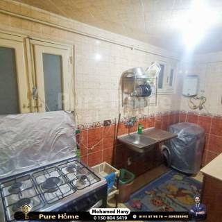 شقة للبيع 165 متر ميامي متفرع من ش إسكندر إبراهيم