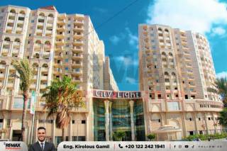 شقة 95 متر للبيع السيوف كمبوند جميلة سيتي