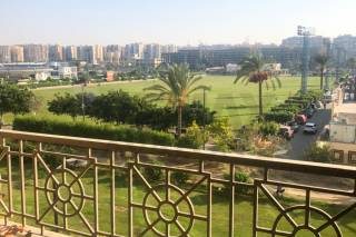 شقه 165م للايجار بانطونيادس