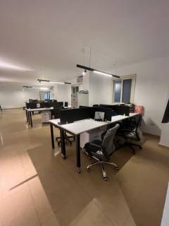 للعيادات والشركات شقة ايجار جديد 250م الترا لوكس