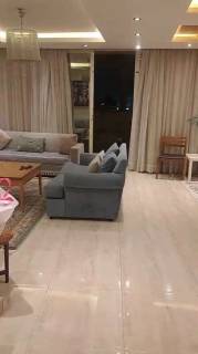 شقه للبيع ارضي برج حديث في الدقي بالقرب لمحي الدين