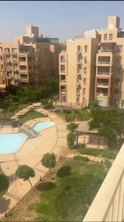 شقه للبيع استلام فوري 6 اكتوبر خطوات من نادي الصيد