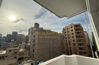 شقه للبيع 90م سيدي بشر خطوات من البحر