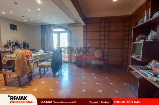 شقة للبيع 150 متر سموحة متفرع من ش فوزي معاذ