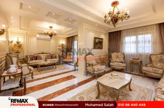 شقة للبيع 140 متر كامب شيزار ش حامد نصر