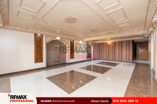 شقة للبيع 265 متر سموحة ش حسن علام عمارة براند