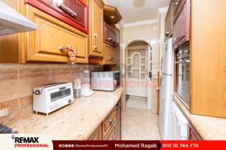 شقة للبيع 215 متر جناكليس شارع مرتضي عمارة براند