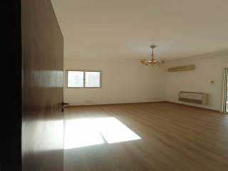 مقر إداري في مصر الجديدة 250م بجوار سنترال الماظة