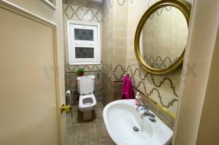 شقة للايجار المفروش155م بولكلي خطوات من ش ابو قير