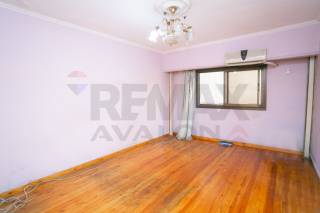 شقة للبيع رشدى شارع سوريا خطوات من البحر