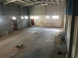 مصنع للبيع نشاط كيماويات 1600 متر برج العرب