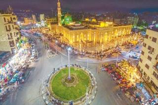 ثلاثة ادوار تجاري مدخل خاص تشطيب لوكس م١٥٠٠ متر