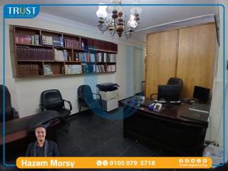 شقة للايجار رشدي خطوات من البحر