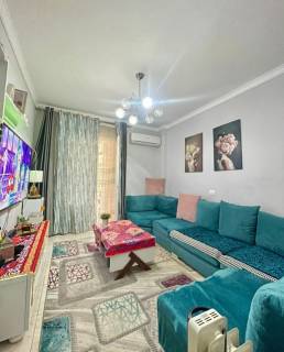 شقة فاخرة للبيع لميامي خطوات لشارع العيسوي