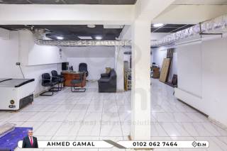 محل للبيع 240 متر سيدي بشر خطوات من البحر