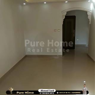 شقة للايجار 170 متر الازاريطة امام كلية الطب