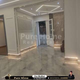 شقه للبيع كامب شيزار متفرع من شارع سينما اوديون