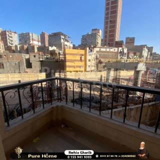 شقة للايجار فى ستانلى 245 متر على البحر مباشر