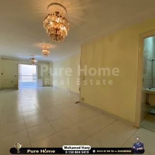 شقة للإيجار المفروش 270 متر سان ستيفانو 4 سيزون