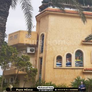 فيلا مميزة للبيع 260 متر الساحل الشمالي الكيلو 73