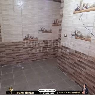 أسكن فى سموحة بمساحة 200م