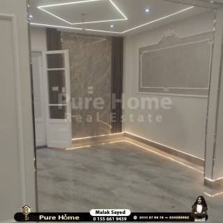 شقه للبيع كامب شيزار متفرع من شارع سينما اوديون