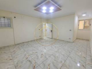 بالقرب من الترام وجميع الخدمات بلوران 200م