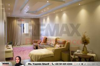 شقة للايجار 170 متر الازاريطة امام كلية الطب