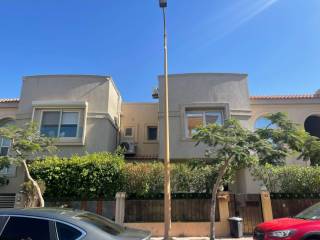 تاون هاوس فيلا في اليكس ويست للبيع Alex West