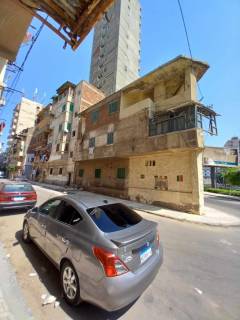 واجهة عمارة اول قناة السويس محرم بك