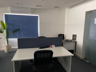 مكتب مفروش 250م فندقي بميدان المساحه