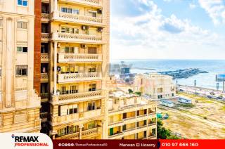 شقة للايجار تصلح سكني او اداري زيزينيا